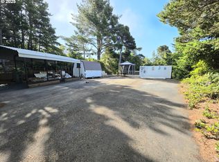 1601 Rhododendron Dr SPACE 638, Florence, OR 97439