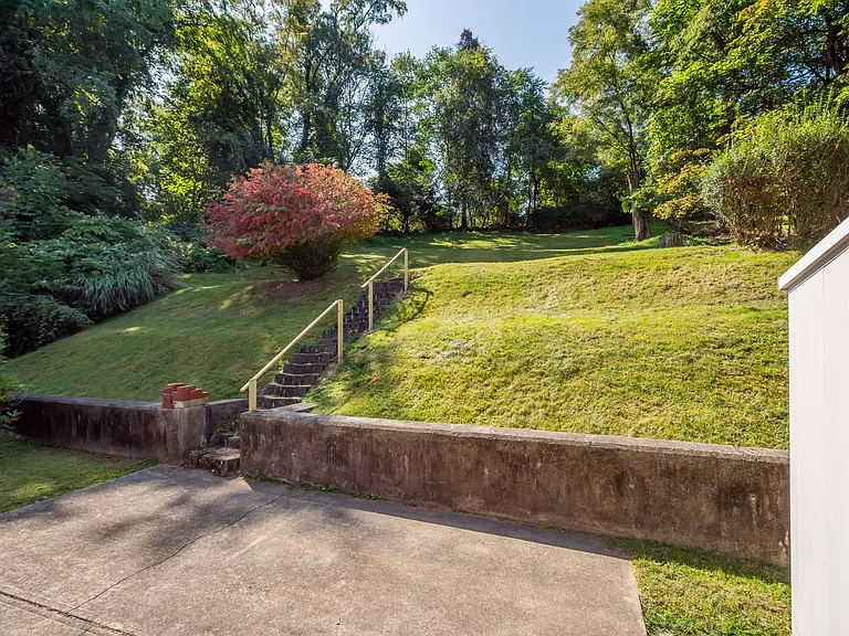 5744 Poketa Rd — Photo 7