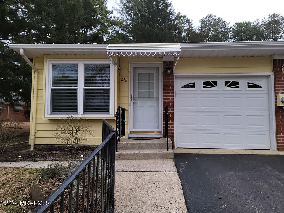 1st image of 67 A Yorktowne Parkway #A