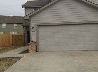 2706 Harrison Pl, Lawrence, KS 66047