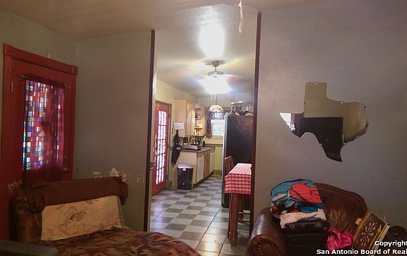 4th image of 6051 Glade Valley St