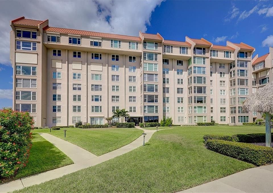 1st image of 634 Edgewater Dr Unit 442