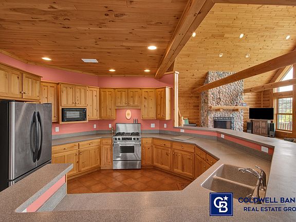 Great workable space.