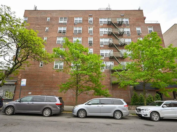 134-54 Maple Avenue #5W, Flushing, NY 11355