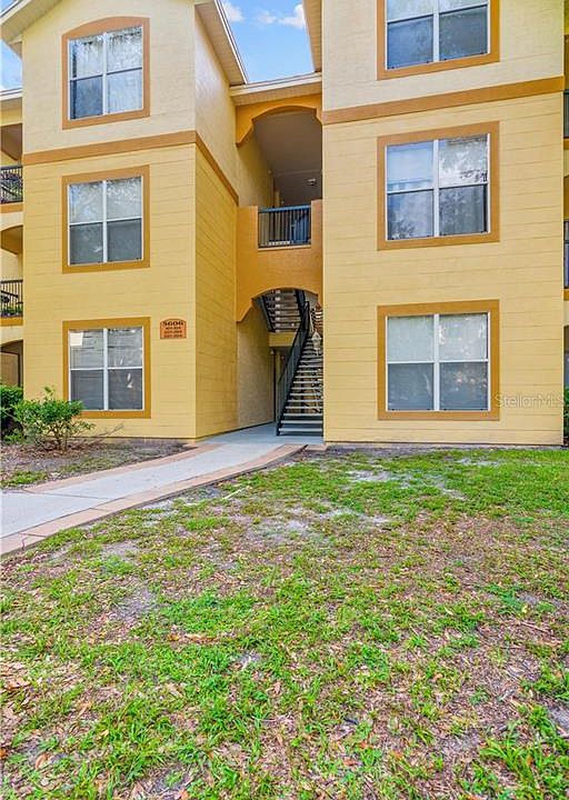 1st image of 5606 Pinnacle Heights Cir APT 203