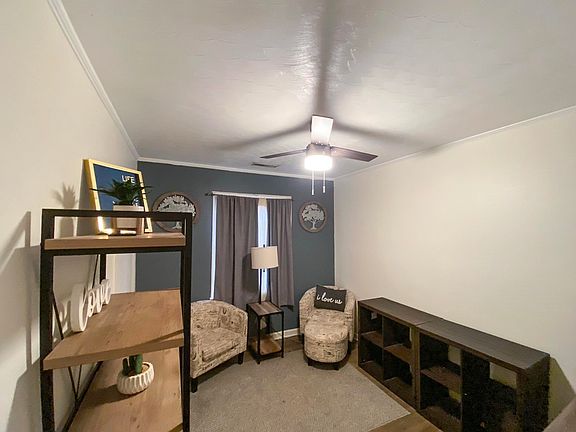 5th image of 4839 Durbin Ave