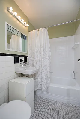 Sold by BLU Real Estate | media 5