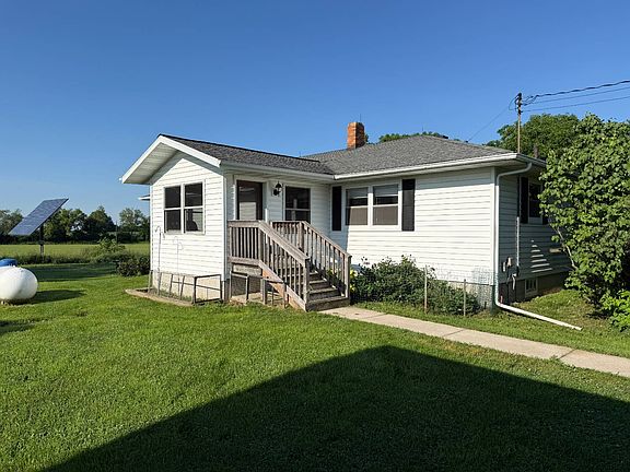 3rd image of 245851 Berlin Ln