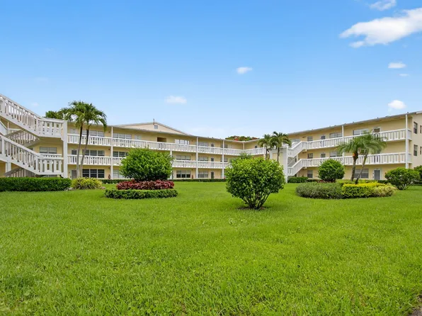 63 Dorset #B, Boca Raton, FL 33434