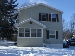 431 Price St, Ionia, MI 48846