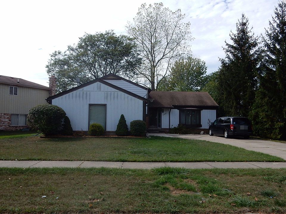 1st image of 42088 Hartford Dr