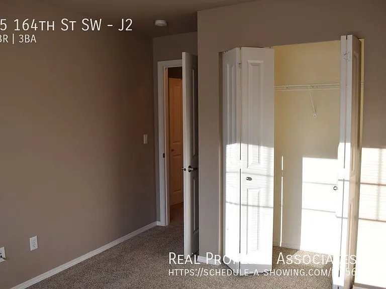 15 164th St SW #J2 — Photo 16
