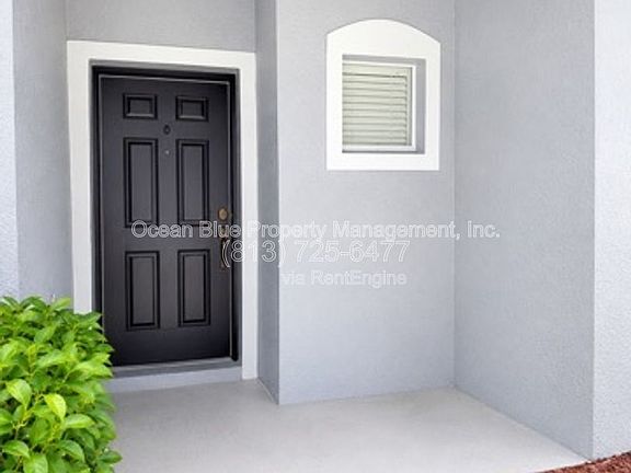 2nd image of 4524 Amberly Oaks Ct