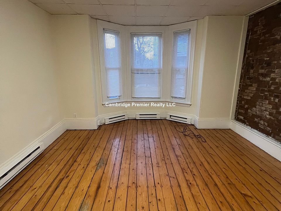1st image of 5 School St APT 1