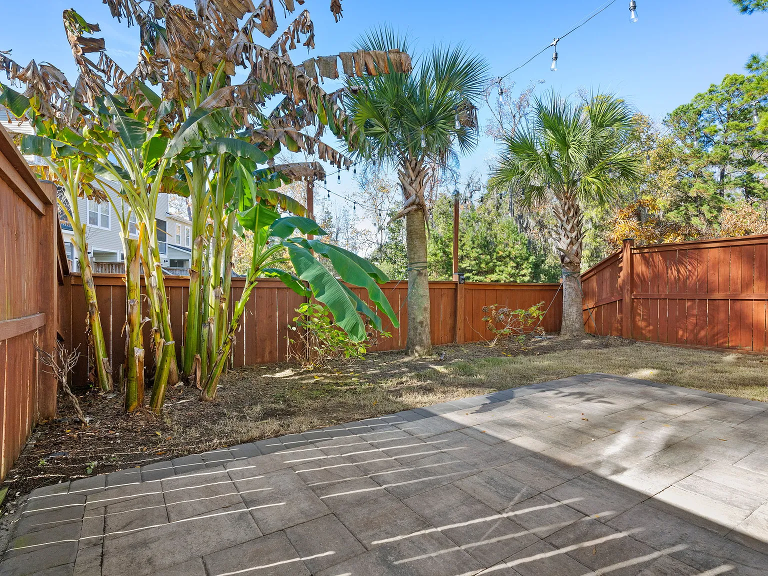 3 bed, 2.5 bath, 1914 sqft, $4,000 — Photo 3