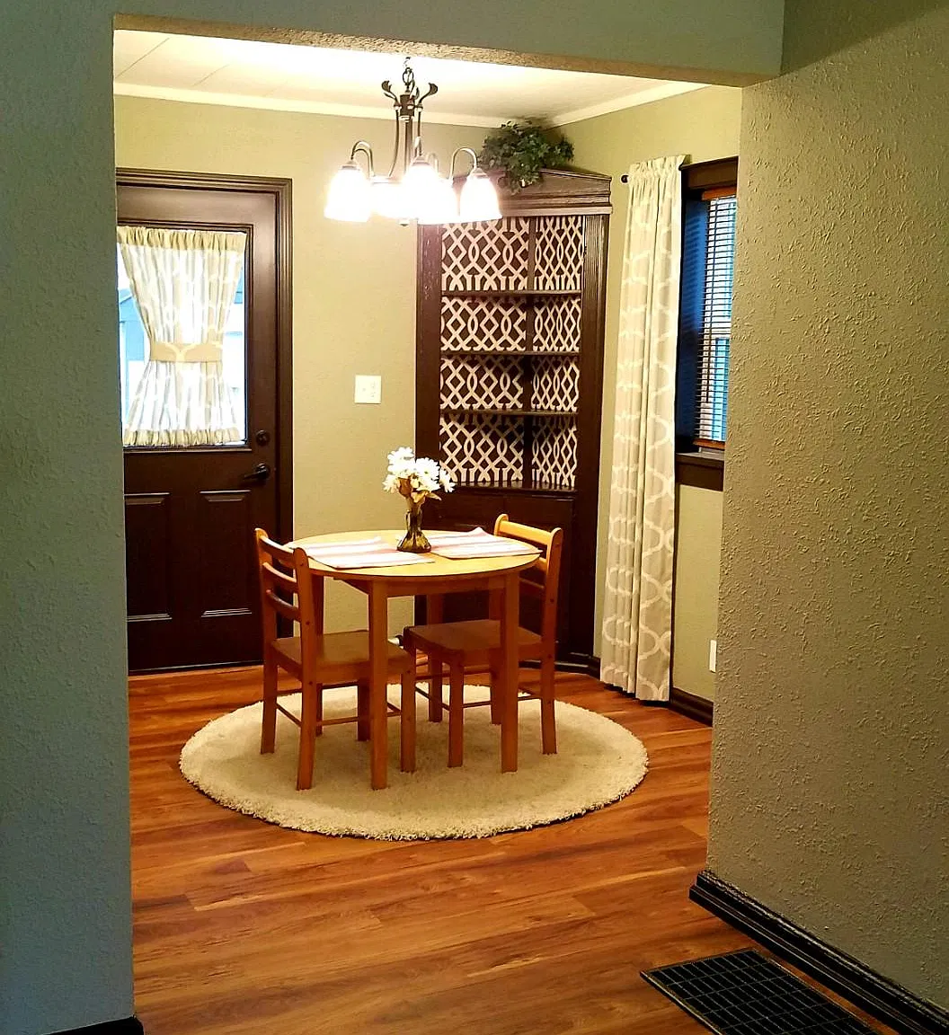 2 bed, 750 sqft, $900 — Photo 2