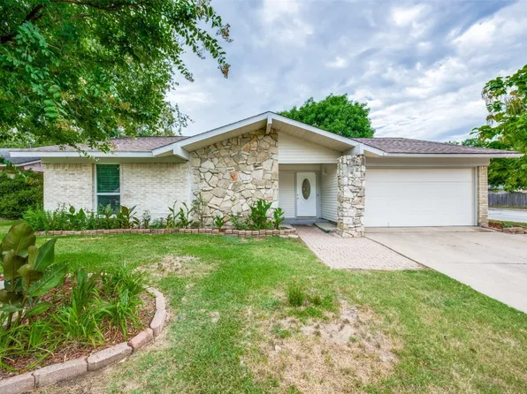 102 Crystal Bay, Lewisville, TX 75067