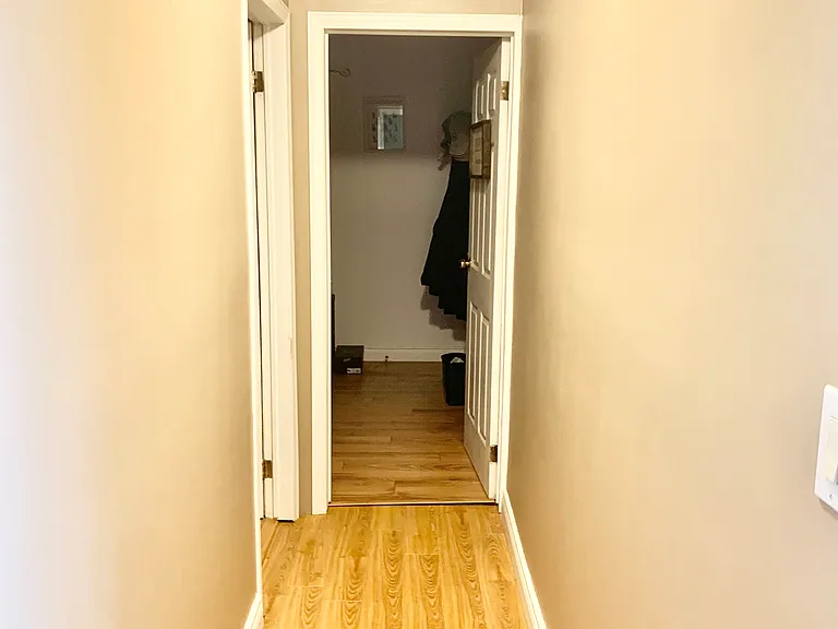 2 Cynthia St — Photo 5