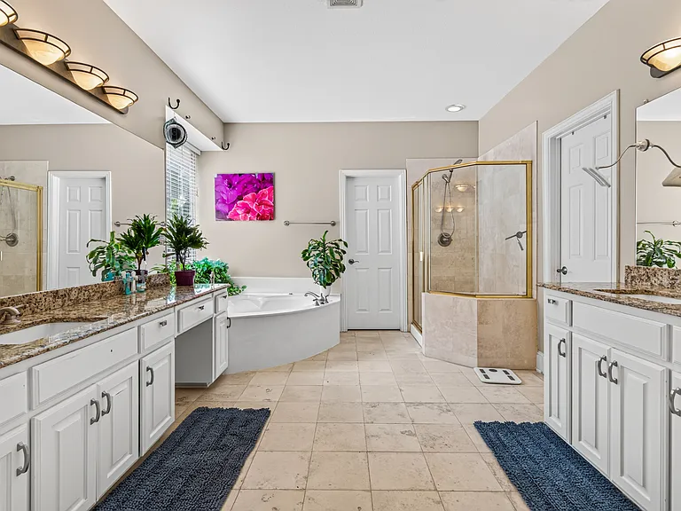 4633 Oak Shores Dr — Photo 16