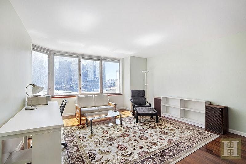 1st image of 500 W 43rd St APT 11D