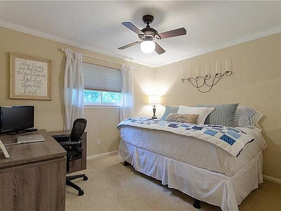 5th image of 2500 Aldford Dr