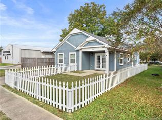 100 E Lee St, Leesville, LA 71446