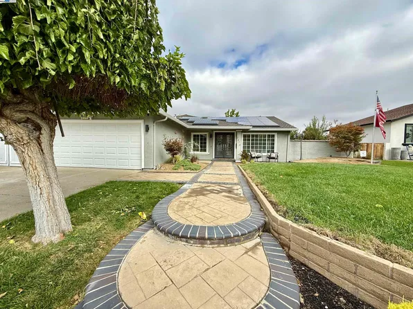 5416 Delia Way, Livermore, CA 94550