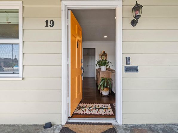 19 Grove St, Salinas, CA 93901