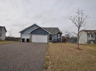 1215 Deer Haven Dr SE, Isanti, MN 55040