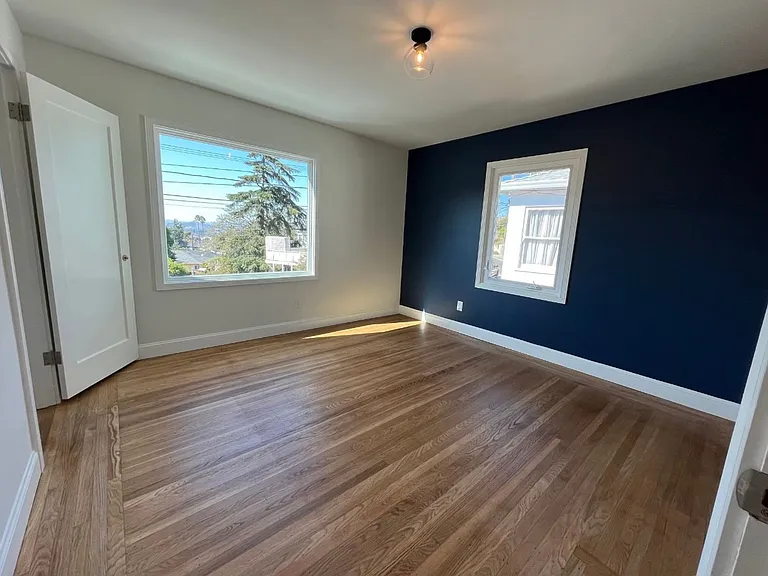 5685 Jordan Ave — Photo 22