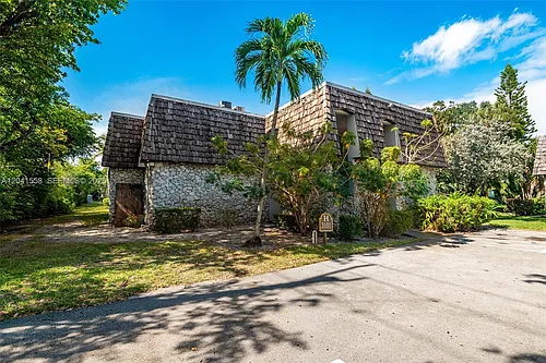 3101 Oakland Shores Dr Photo 1