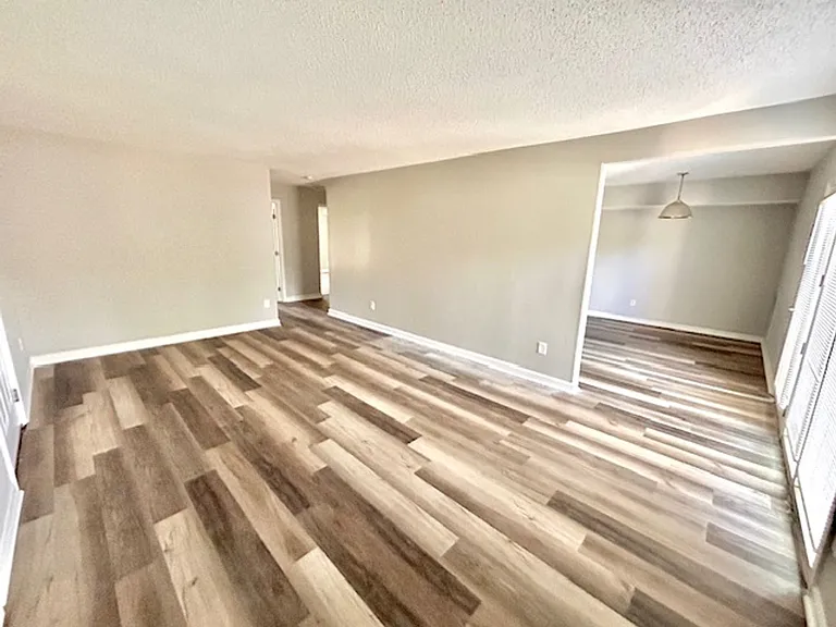 9024 Mahogany Row SE — Photo 25