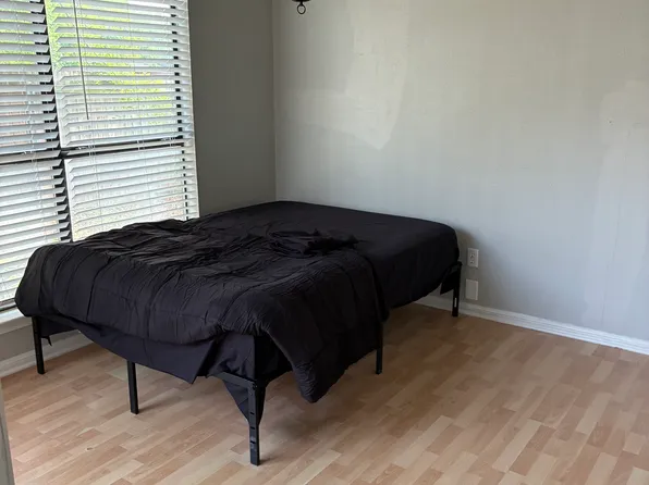 828 Via Madonna, Mesquite, TX
