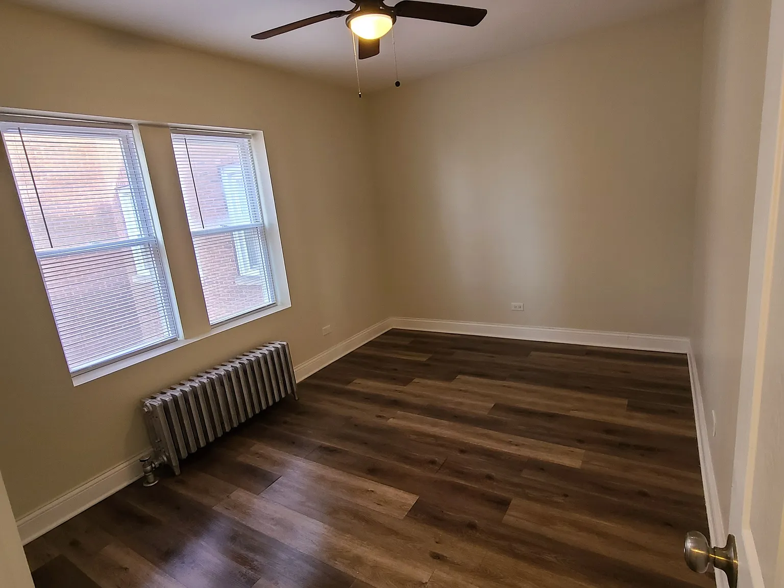2 bed, 700 sqft, $1,395 — Photo 1