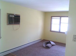 3969 5th St NE APT 201, Minneapolis, MN 55421