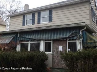 904 Green Grove Rd, Ocean, NJ 07712