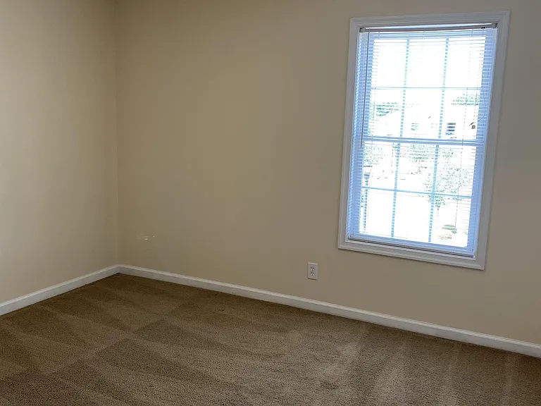 301 Rotunda St — Photo 29