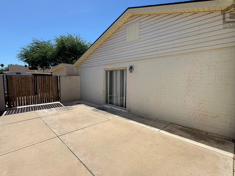 9613 N 55th Dr — Photo 34