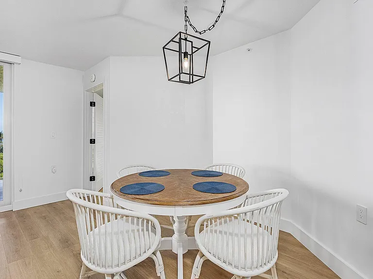 50 Seagate Dr #302 — Photo 12