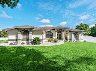 16139 E Pleasure Dr, Loxahatchee, FL 33470