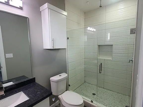 3rd image of 1305 E Iris Ave #4