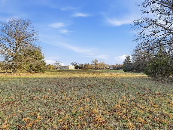 4th image of 115 Dusty Rd