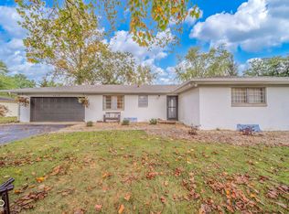 4810 E 71st St, Indianapolis, IN 46220