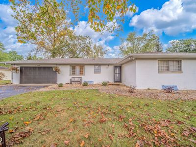 4810 E 71st St, Indianapolis, IN, 46220