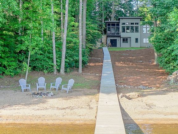 2nd image of 126 N Triton Dr