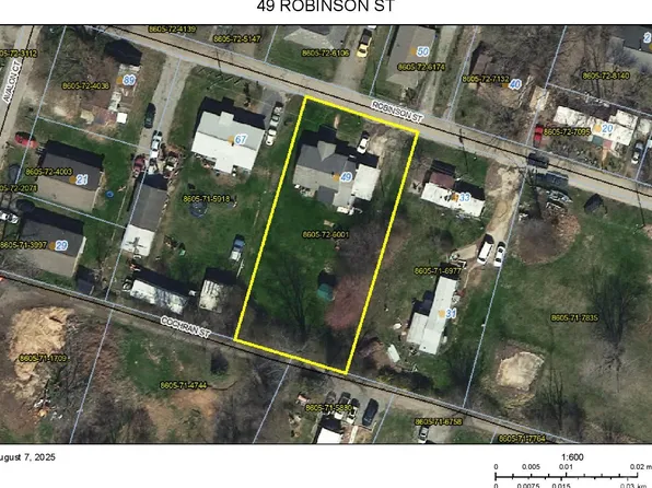 49 Robinson St, Waynesville, NC 28786