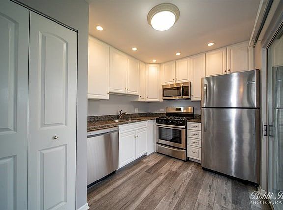 3rd image of 106 Gant Cir Unit G