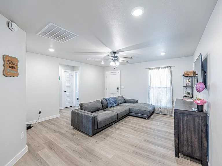 2808 Lighthouse Rd — Photo 12