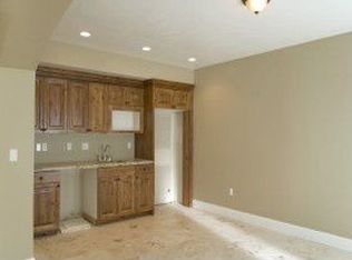 414 N Stein Way, Layton, UT 84040