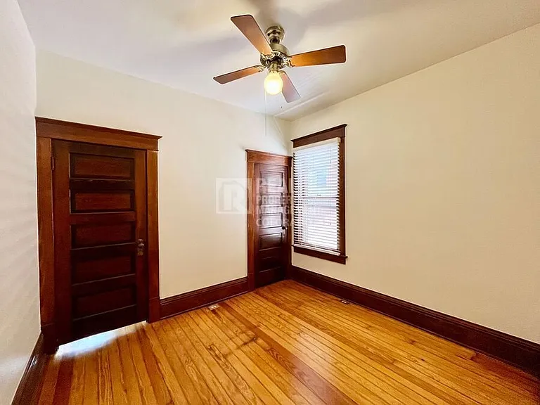 1412 S Grant St — Photo 12